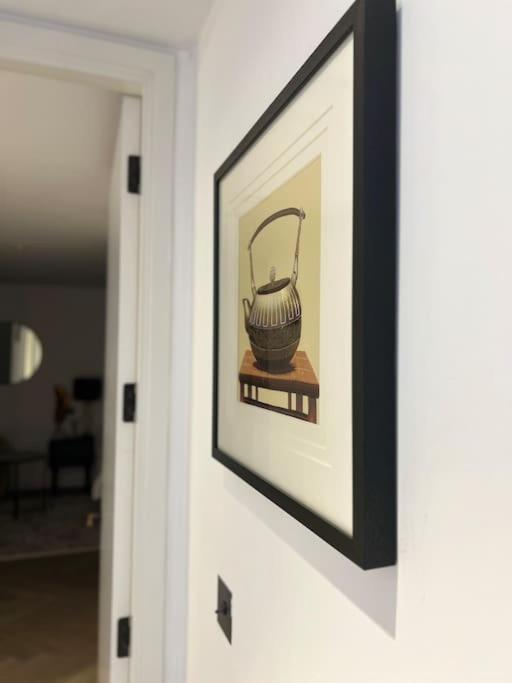 Appartamento Modern 2 Bed Flat At Battersea Londra Esterno foto